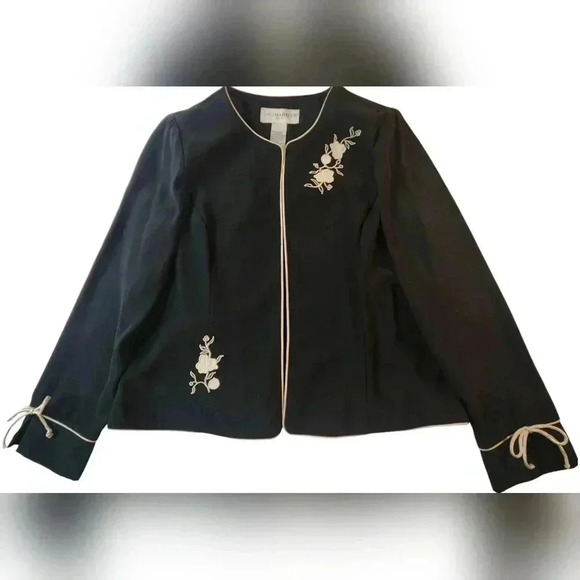 Sag Harbor Vintage Black/Cream Floral Embroidered Blazer Size 14 - Picture 3 of 8